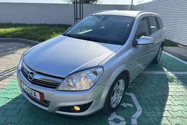 Opel Astra CDTI Caravan DPF Edition 2010